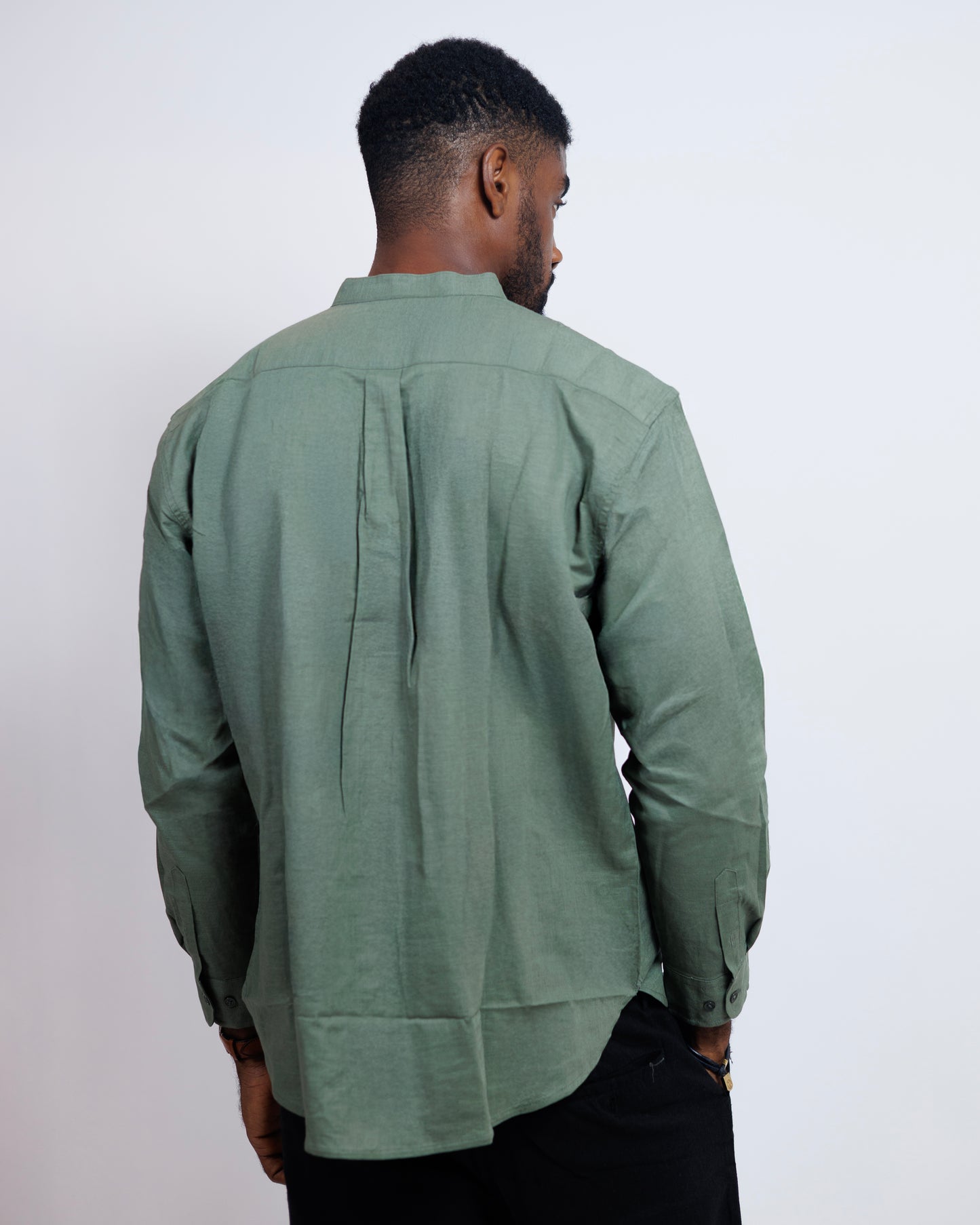 Bishop-Collar Linen Shirt in Khaki Green