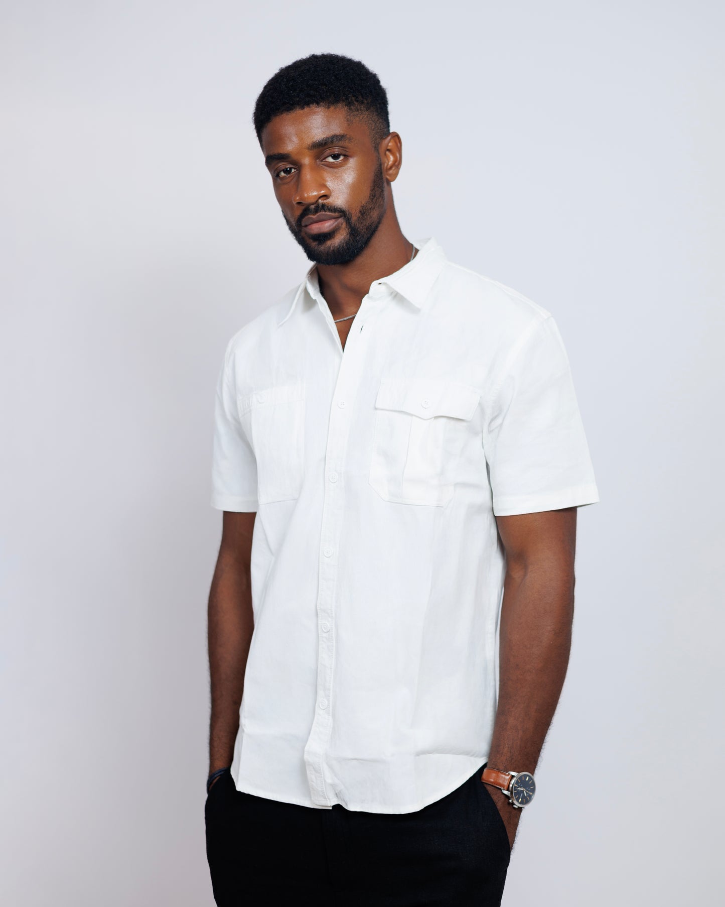Structured Short-sleeved shirt with Double Chest Pockets in White