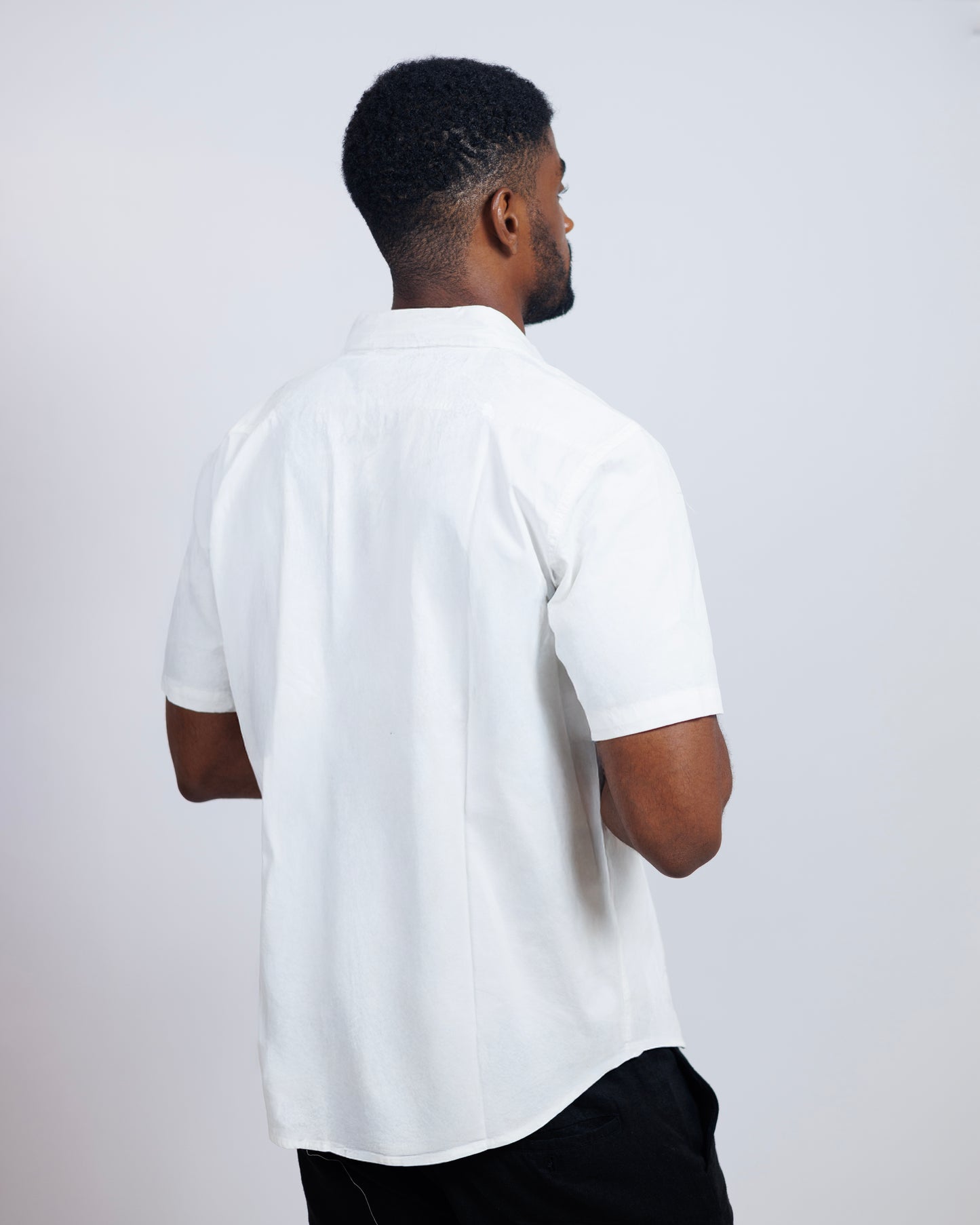 Structured Short-sleeved shirt with Double Chest Pockets in White
