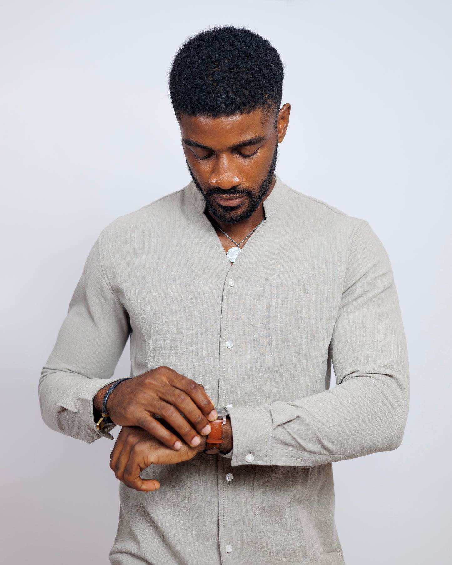 Old Eagle Mandarin Collar Shirt in Stone