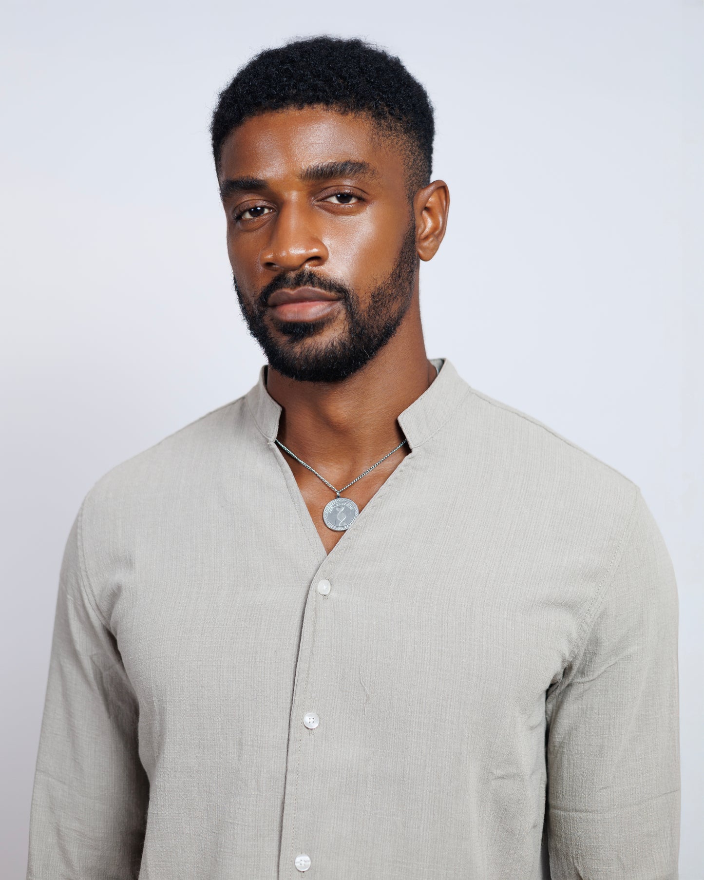Old Eagle Mandarin Collar Shirt in Stone