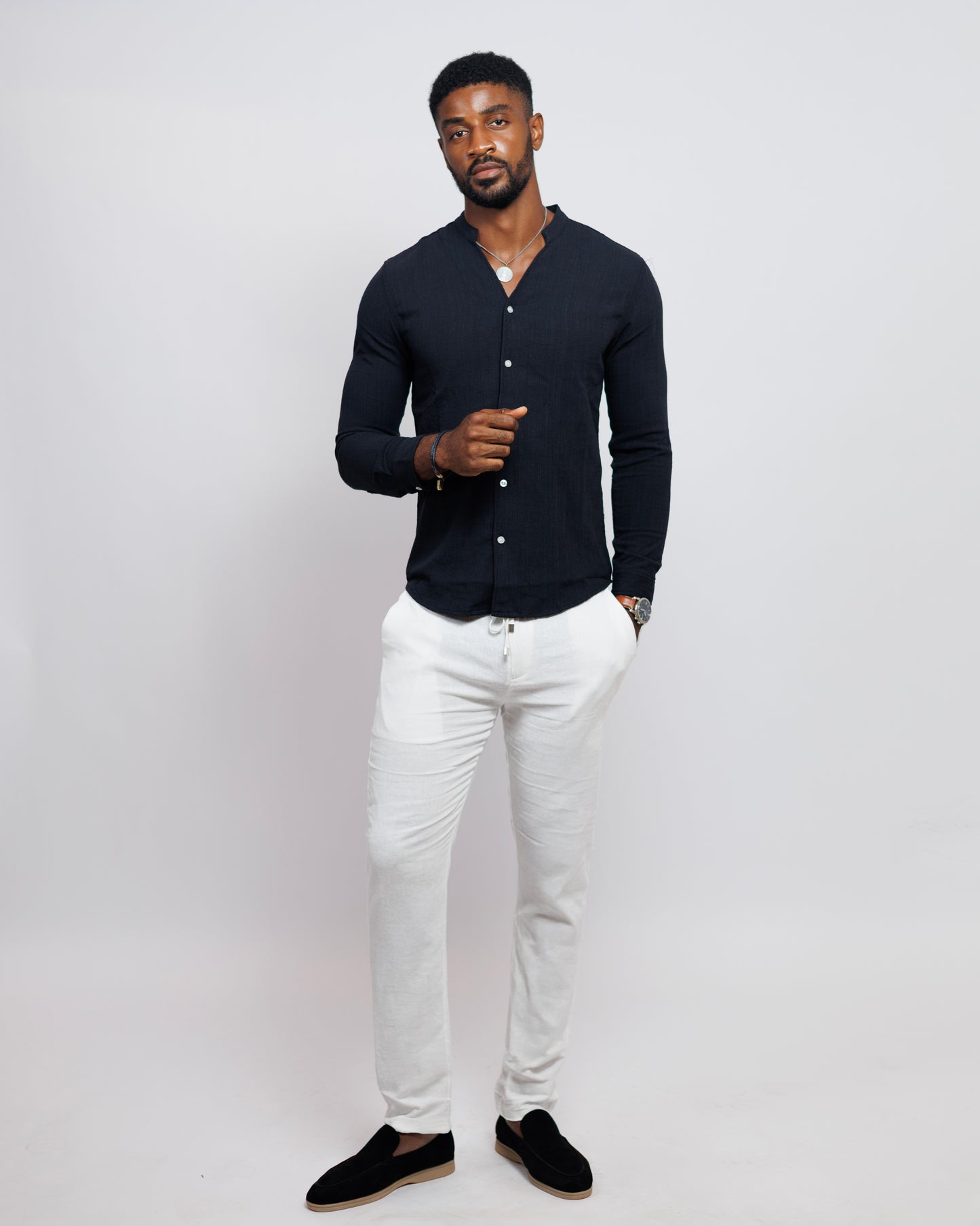 Old Eagle Mandarin Collar Shirt in Black