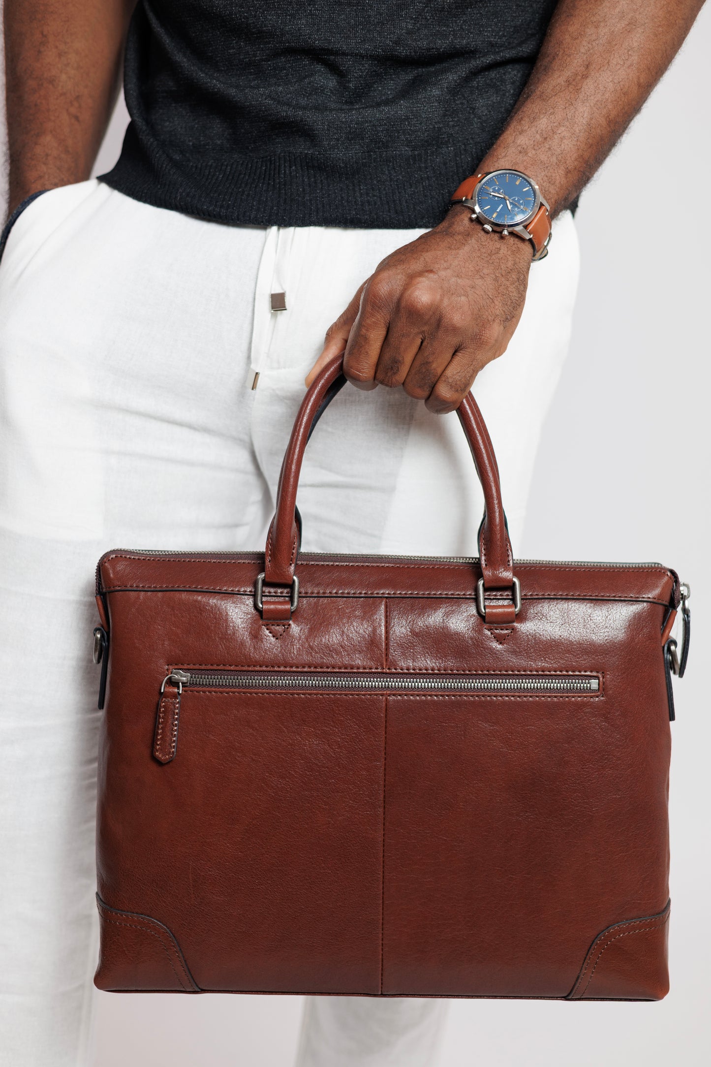Lorenzo Bellini Stag Head Messenger in Brown
