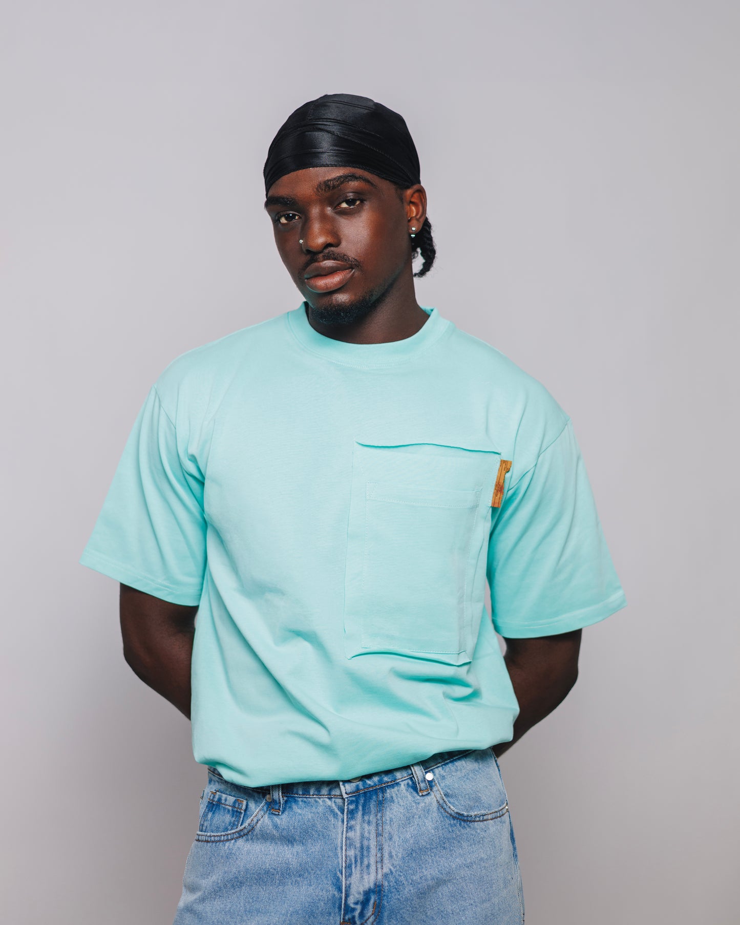 Old Eagle Relaxed Utility Pocket Tee in Glacier Blue