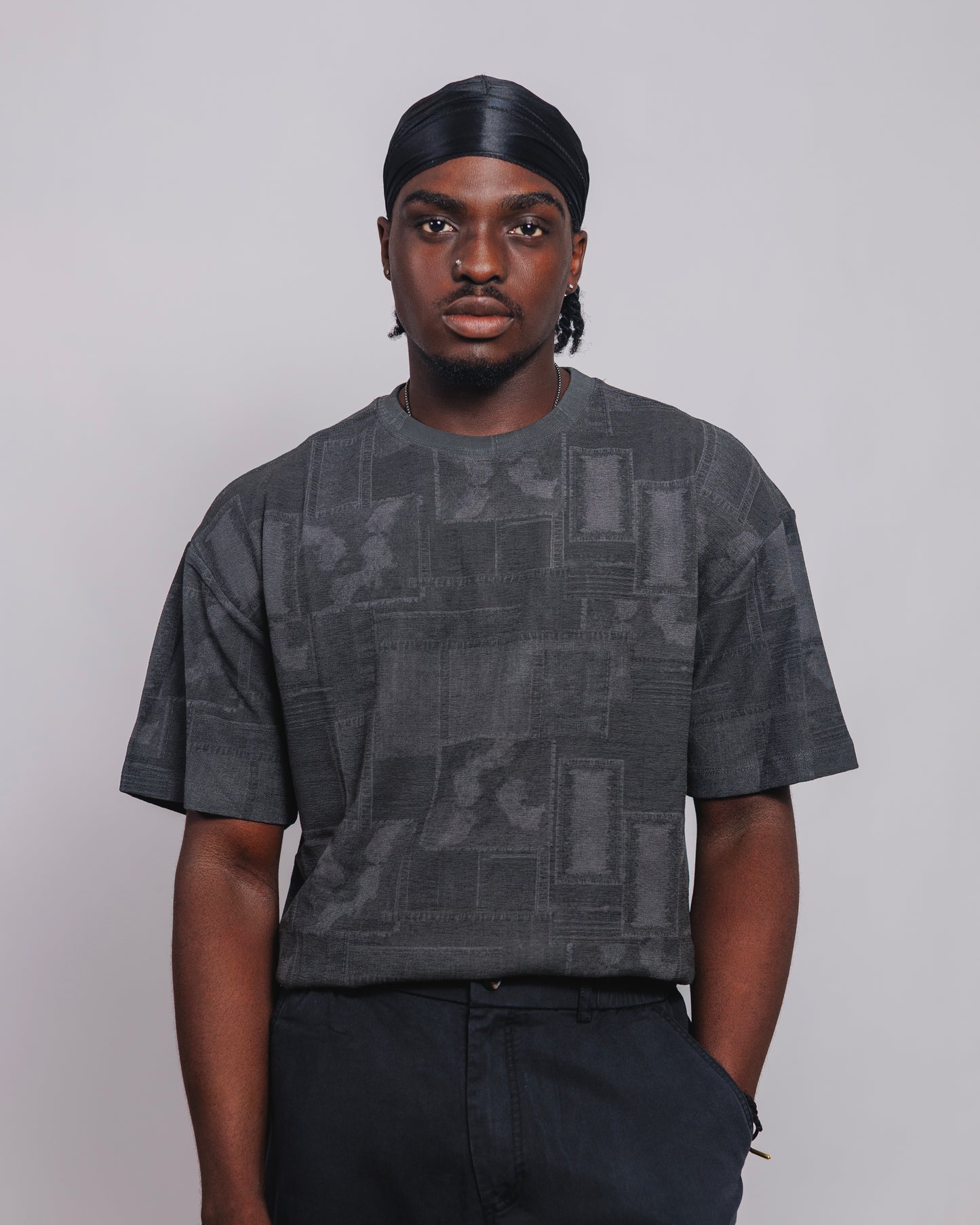 KP Jacquard Tee in Charcoal Grey