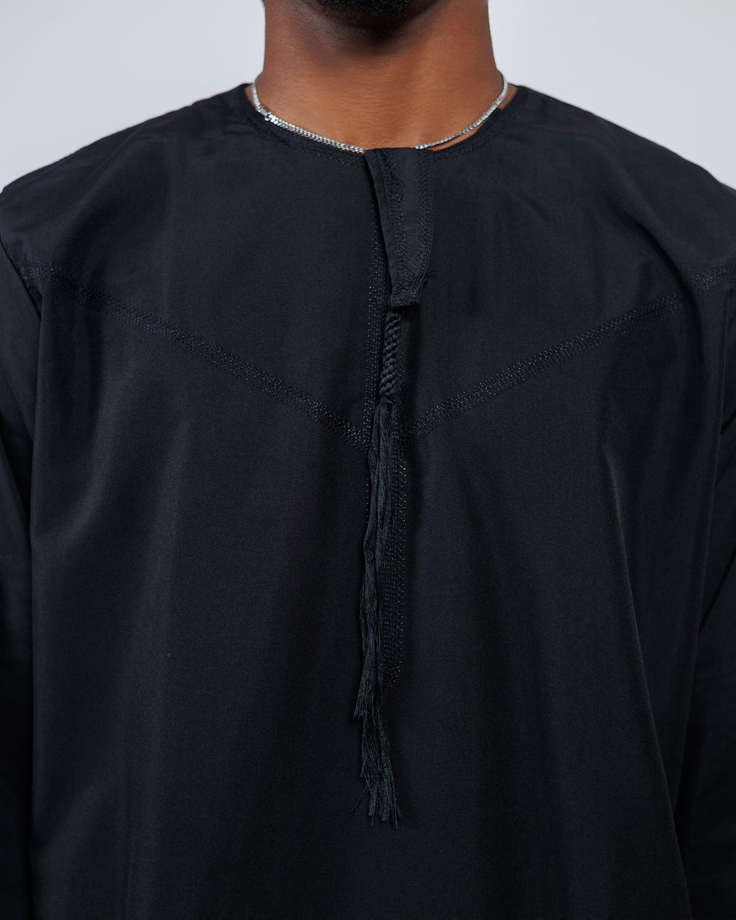 HZ Jalabiya in Black