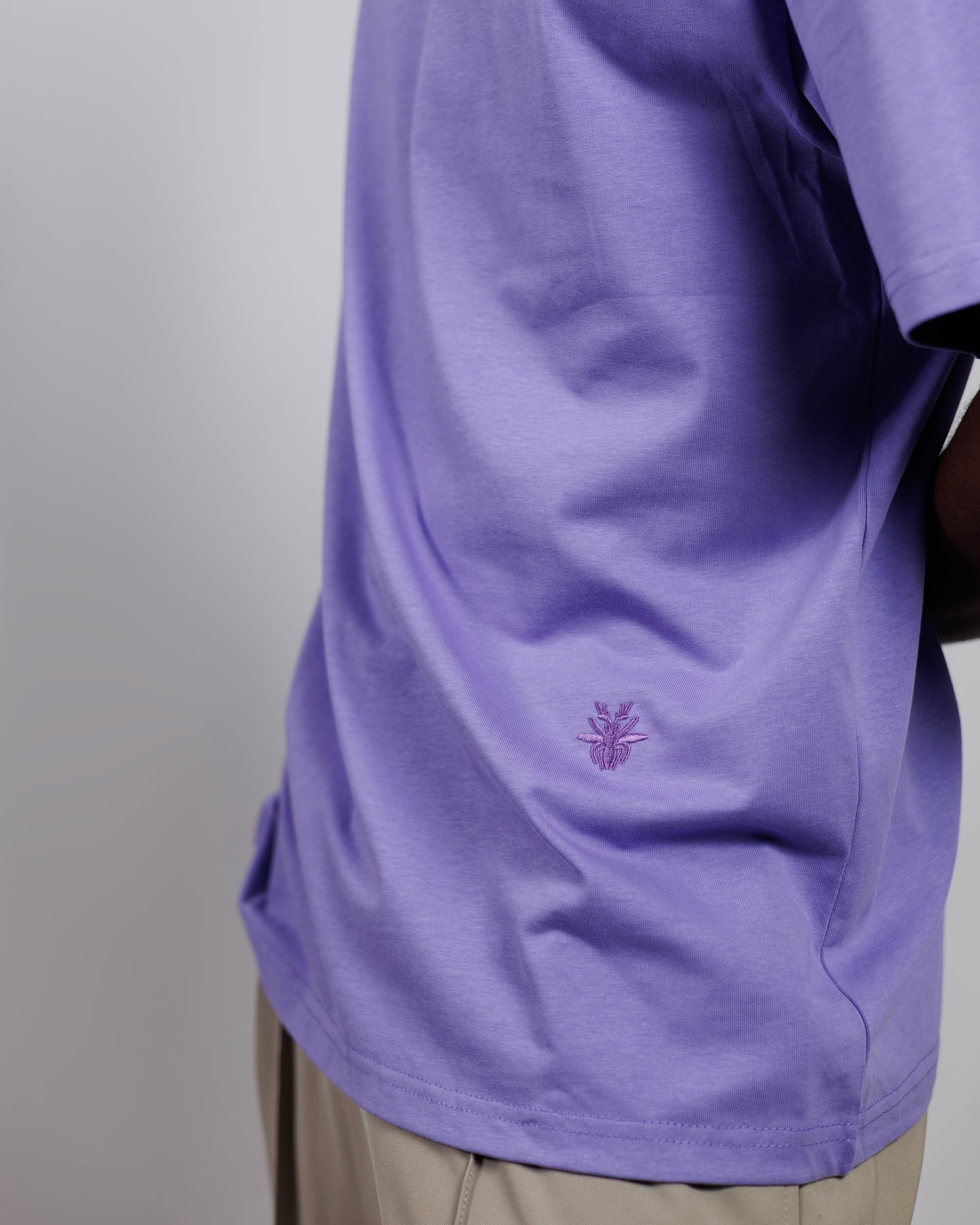 Ood Beetle Relaxed Tee in Lavender