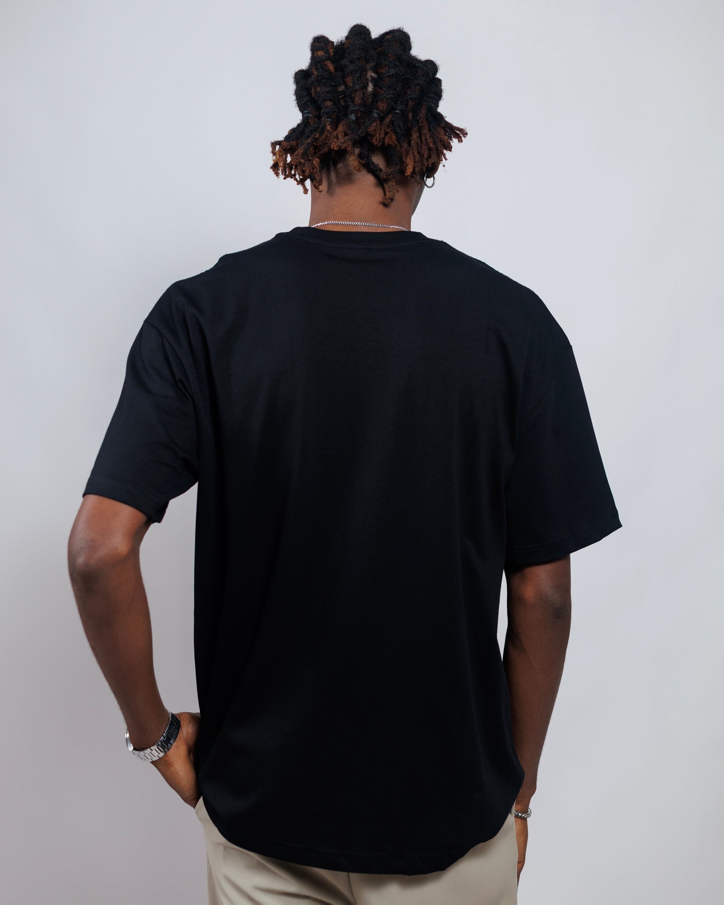 Ood Beetle Relaxed Tee in Jet Black