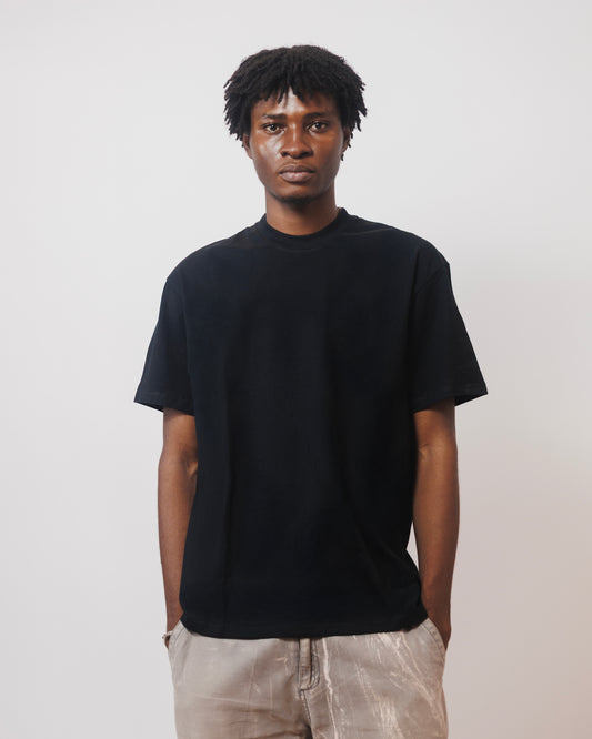 Classic T-Shirt in Black