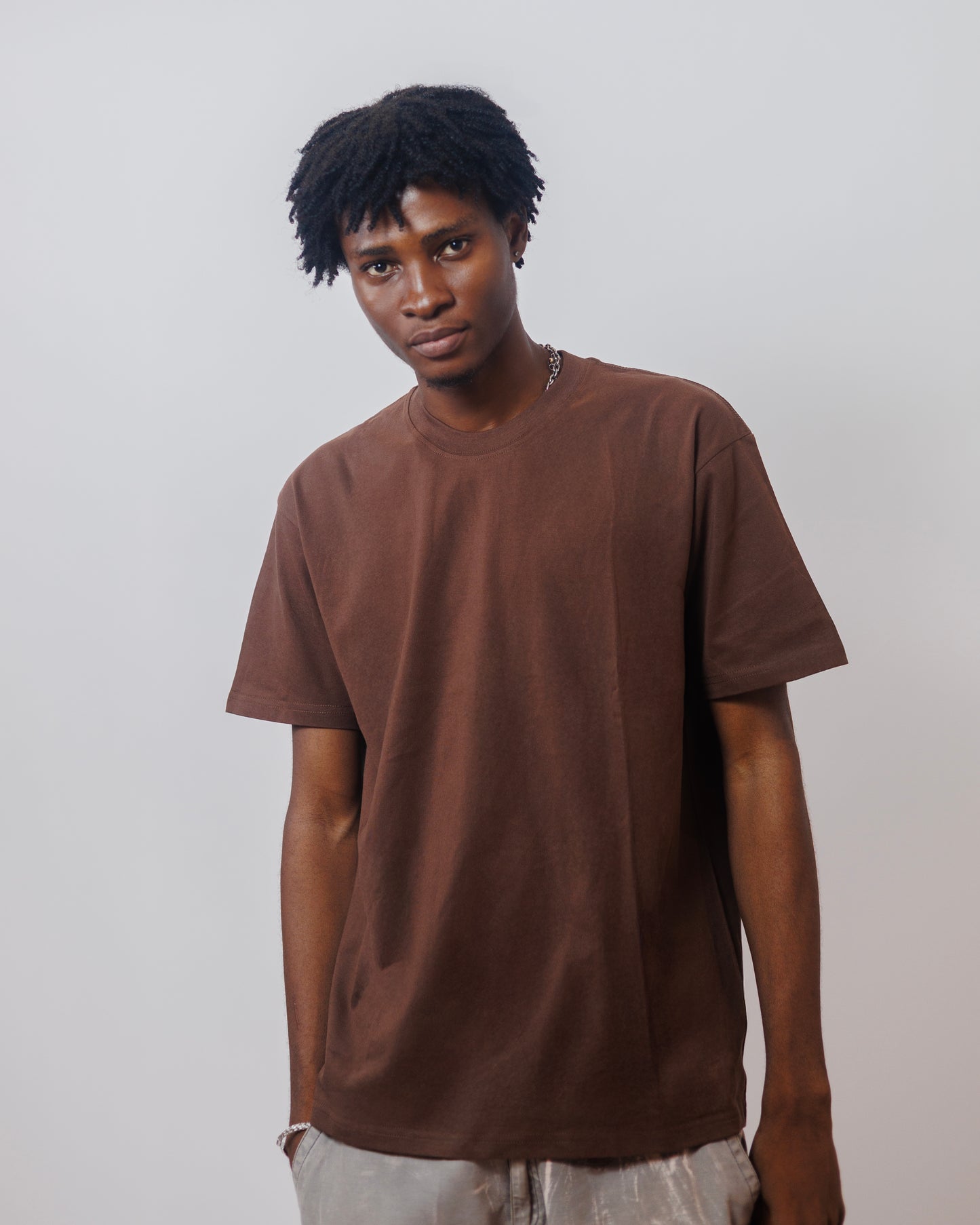 Classic T-Shirt in Brown