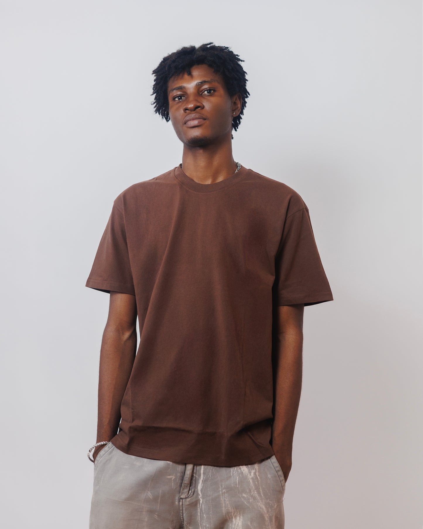Classic T-Shirt in Brown