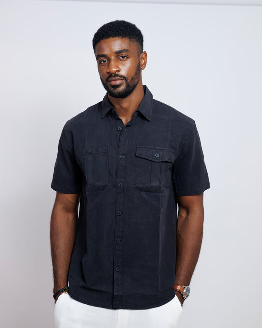 Structured Short-sleeved shirt with Double Chest Pockets in Black