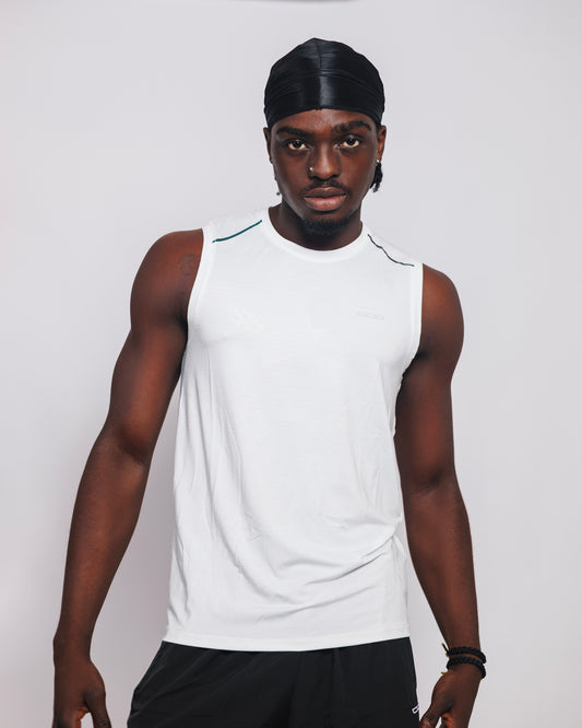 Ood Activ Core Muscle Tank in Classic white