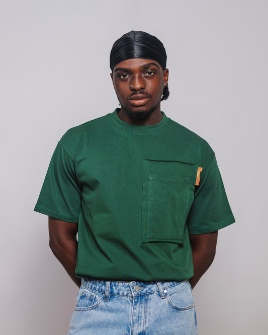 Old Eagle Relaxed Utility Pocket Tee in Forest Green