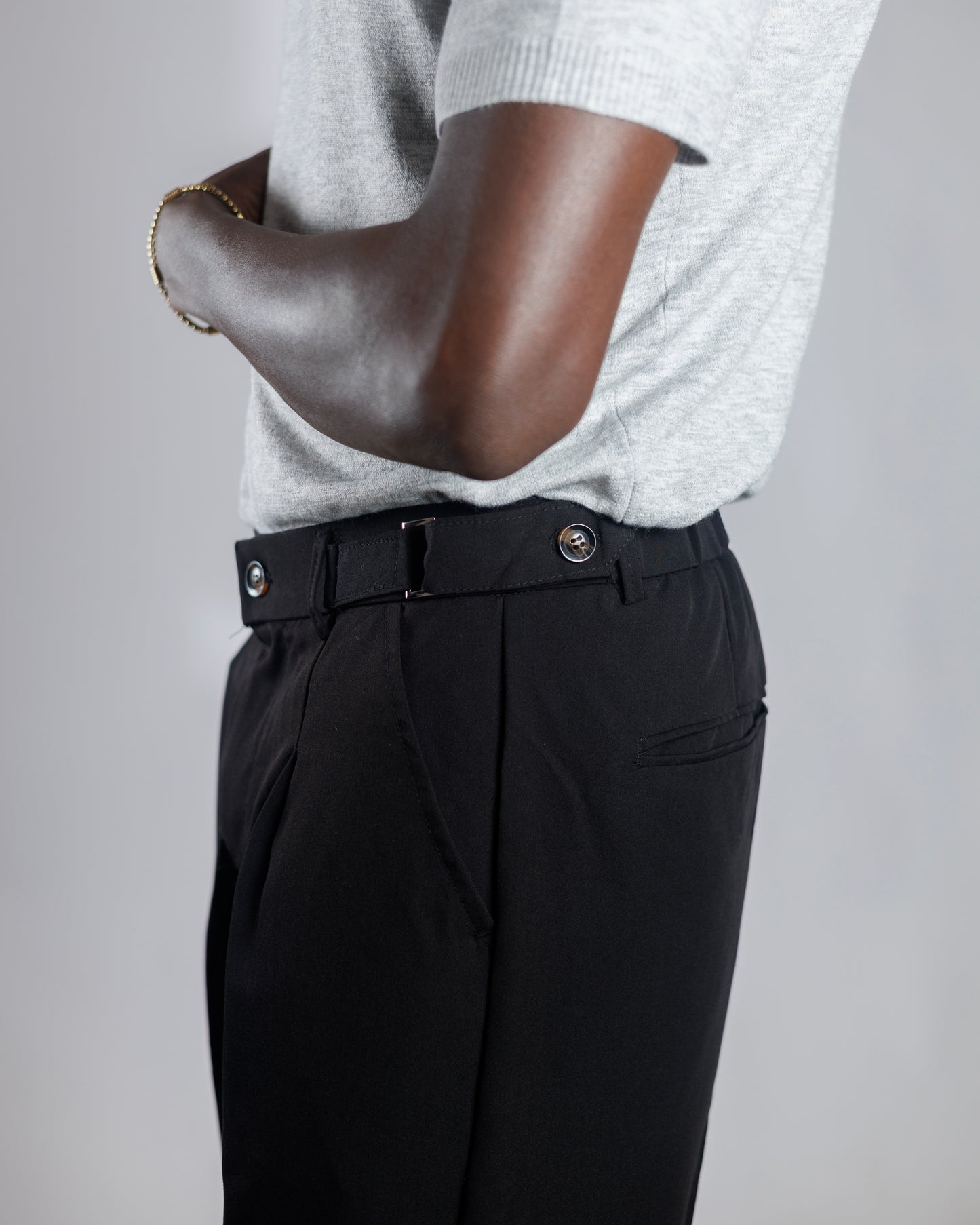 O' Bro Wide Leg Tailored Trousers in Black