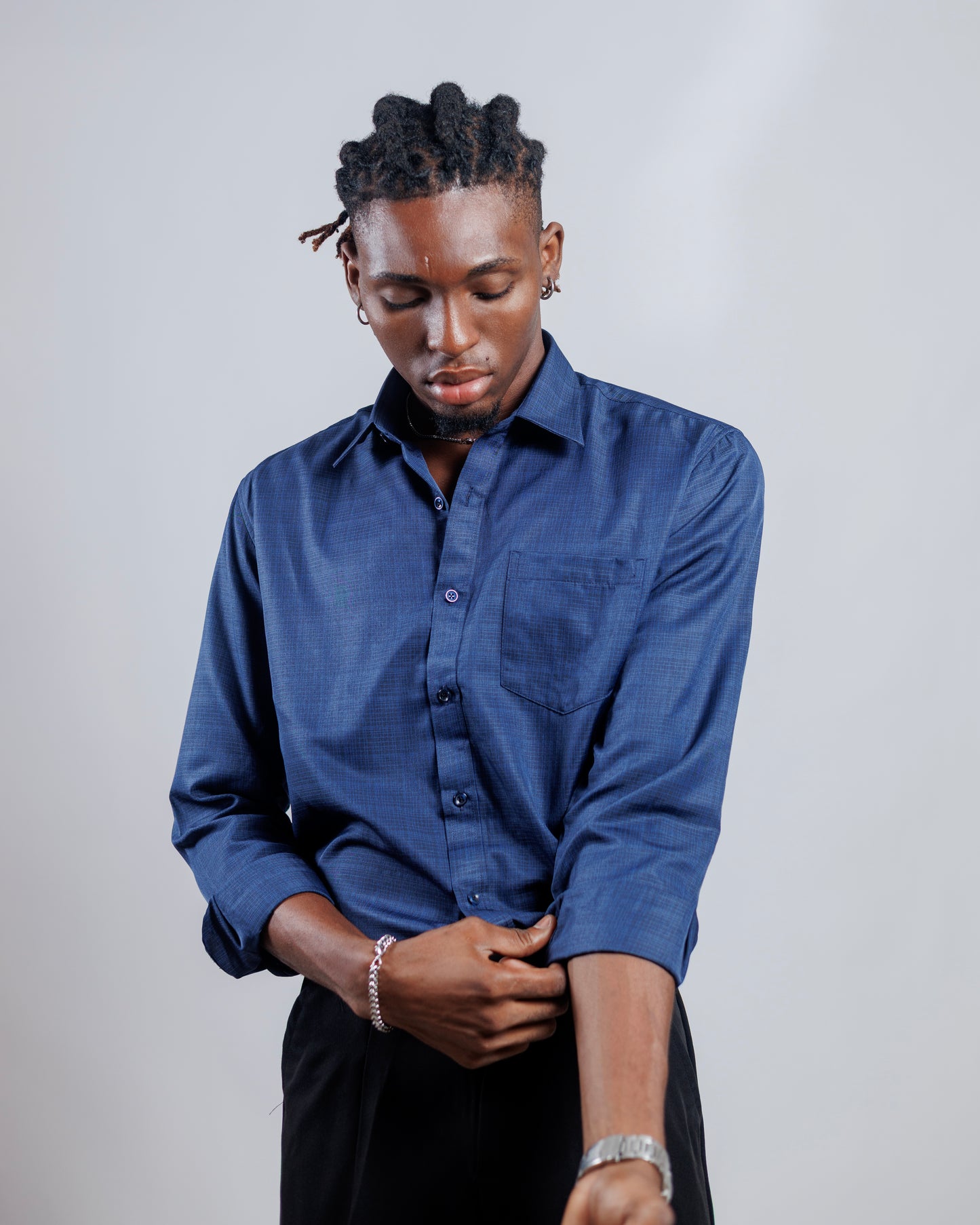 DNB Carlton Shirt in Navy