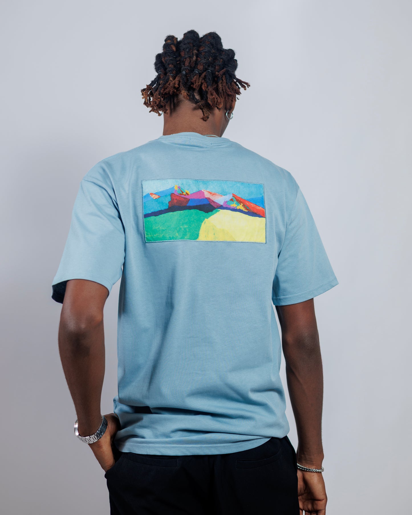 Old Eagle Vista Tee in Sky Blue